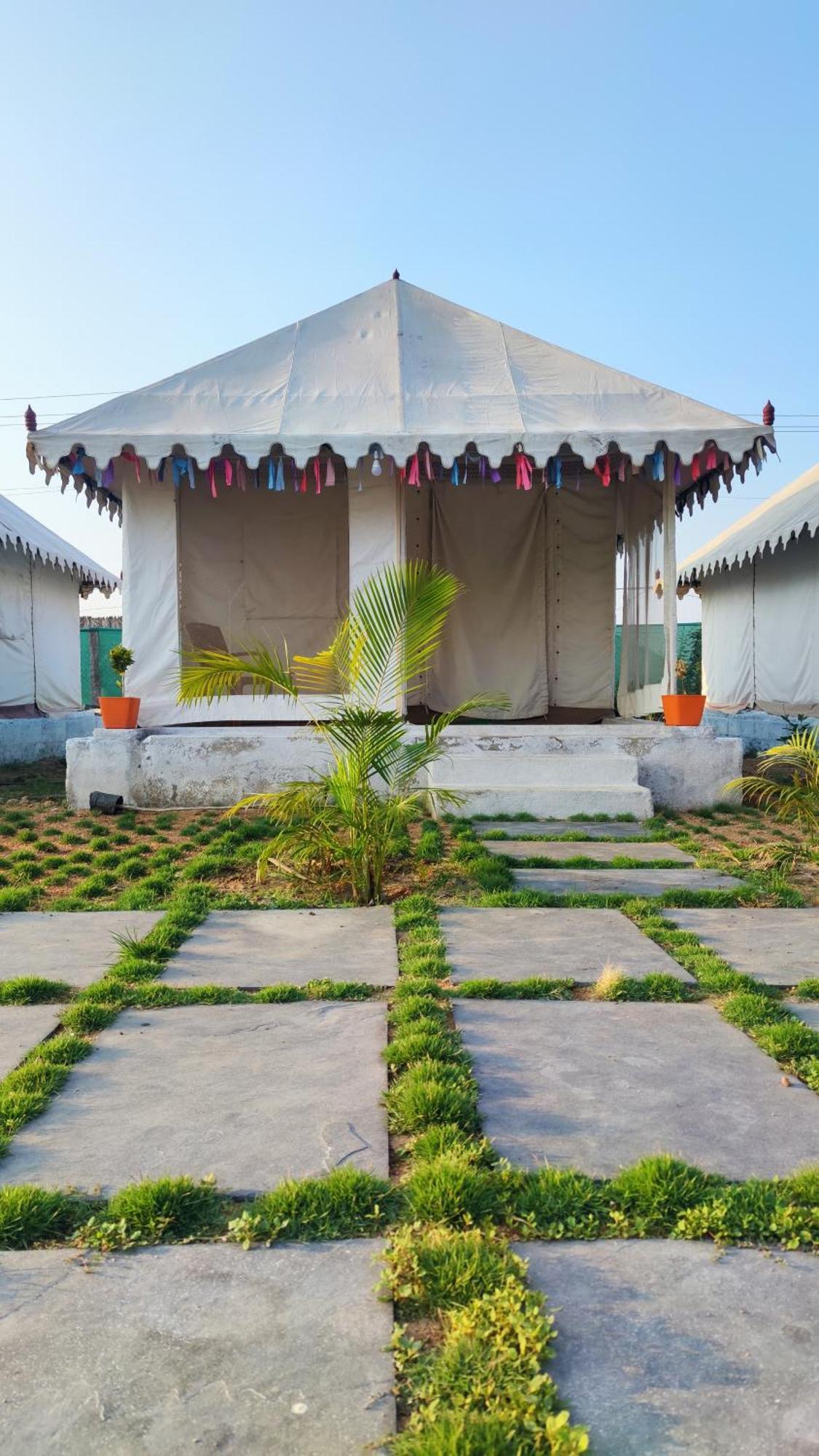 Murali Guesthouse Hampi Ngoại thất bức ảnh