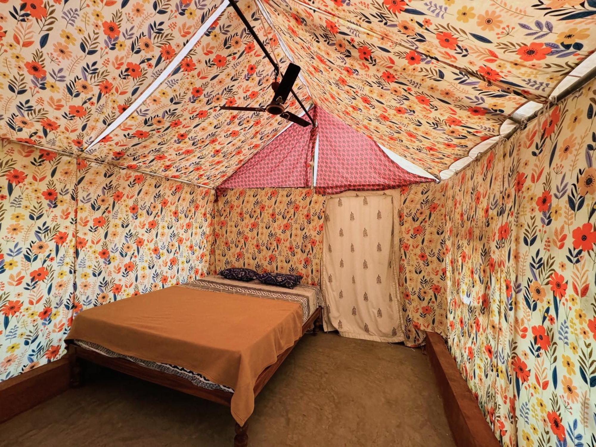 Murali Guesthouse Hampi Ngoại thất bức ảnh