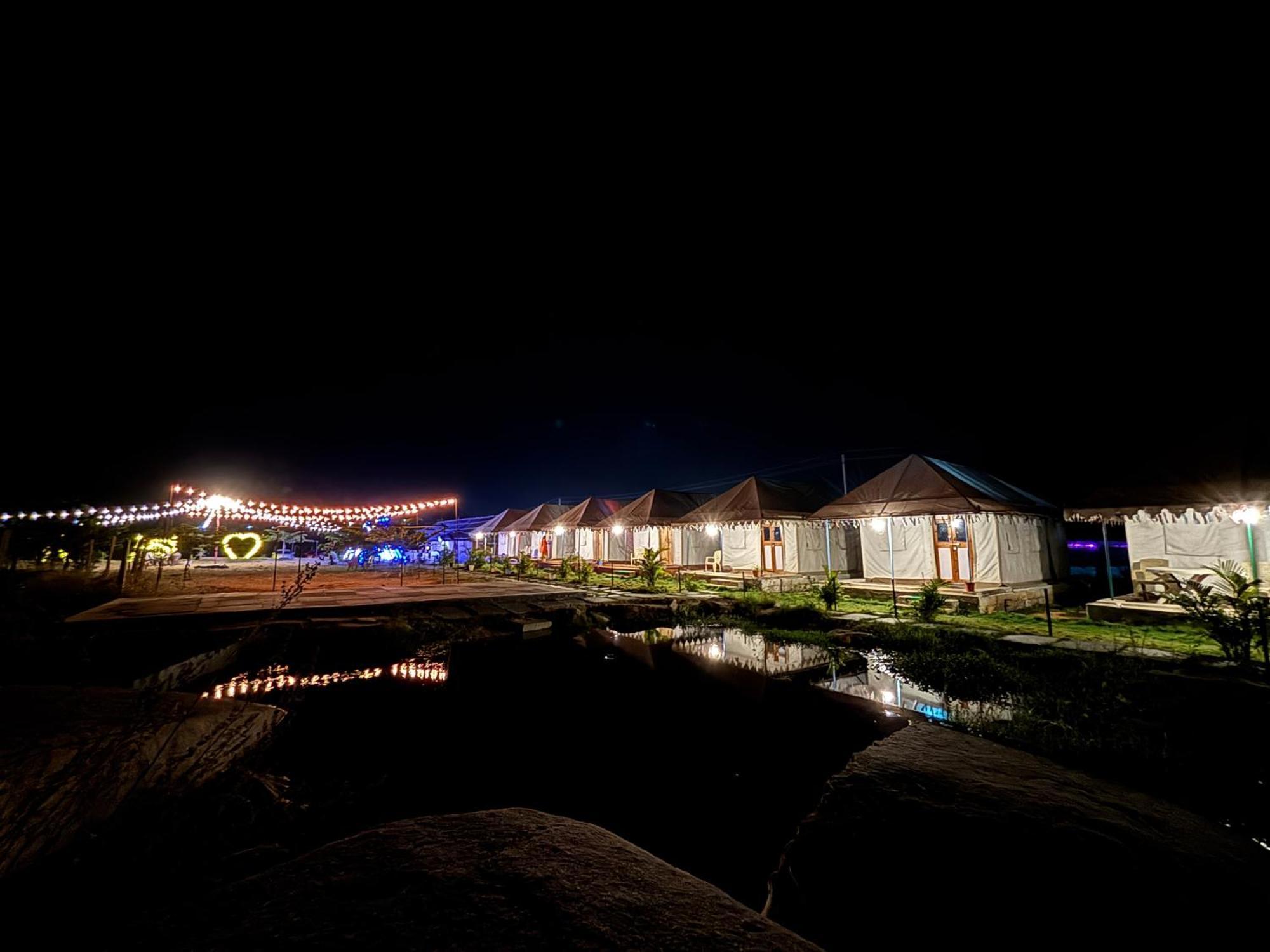 Murali Guesthouse Hampi Ngoại thất bức ảnh
