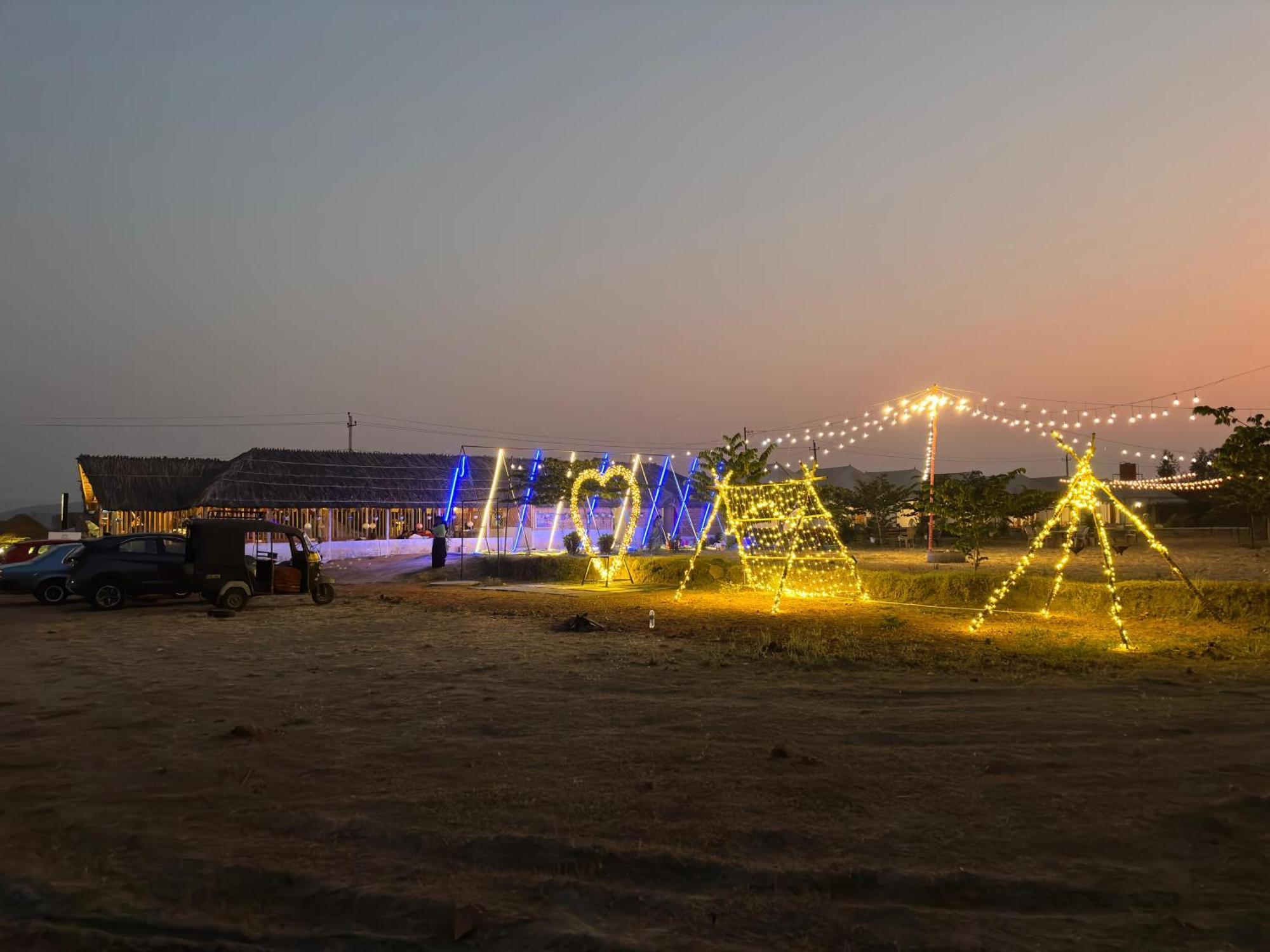 Murali Guesthouse Hampi Ngoại thất bức ảnh